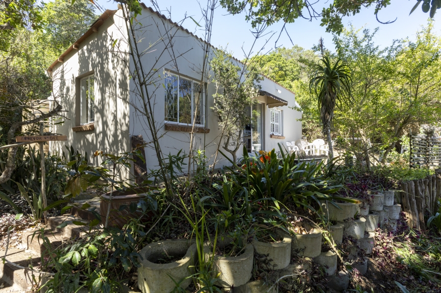 4 Bedroom Property for Sale in Seafield Eastern Cape